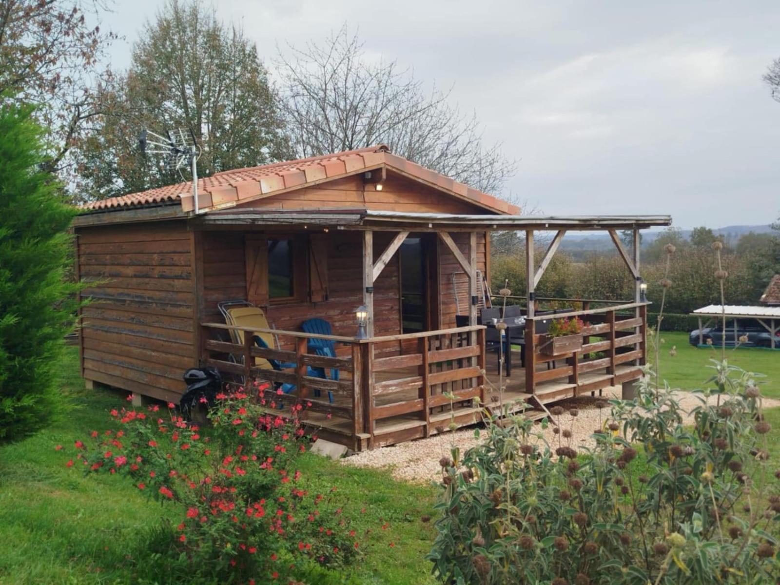 Le Chalet Douillet Saint-Genies Екстер'єр фото